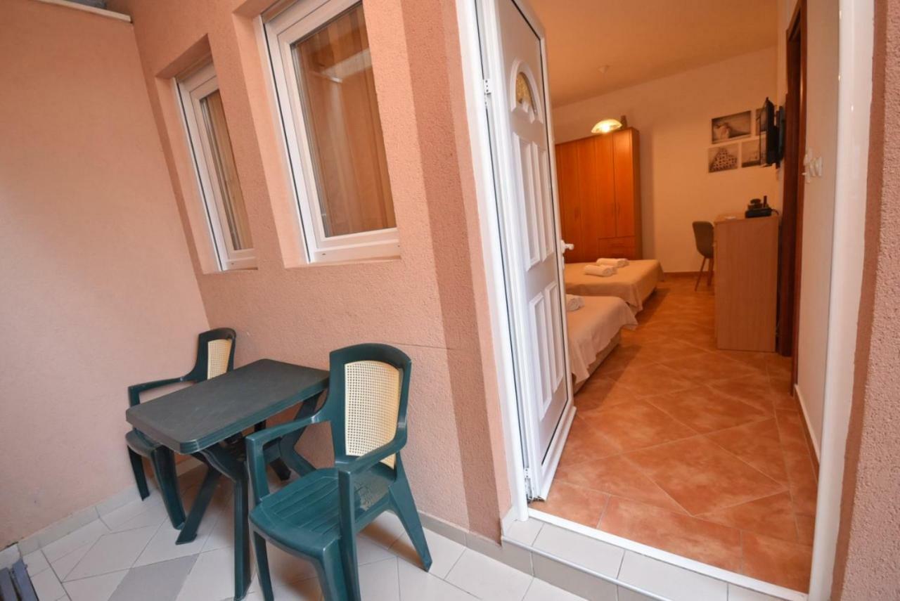 Apartment Anja Herceg Novi Eksteriør bilde
